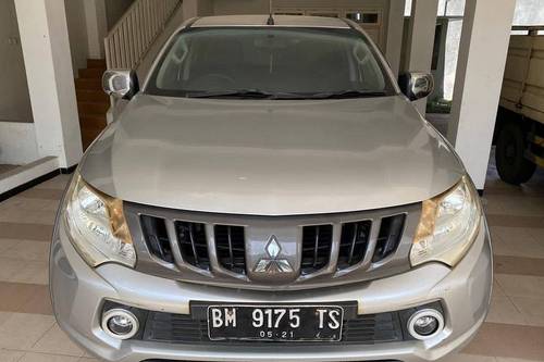 2016 Mitsubishi Triton GLS MT Double Cab 4WD bekas