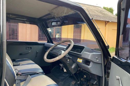 Used 2019 Mitsubishi L300 Pickup Standard