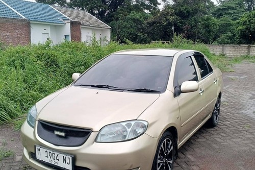 2003 Toyota Vios  G AT bekas