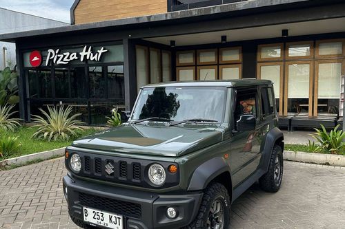 Dijual 2023 Suzuki Jimny Single Tone AT bekas
