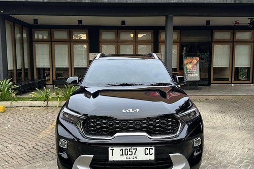 2023 Kia Sonet  PREMIERE A/T bekas