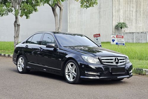 Second hand 2011 Mercedes Benz C-Class C250 