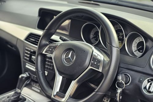 Used 2011 Mercedes Benz C-Class C250