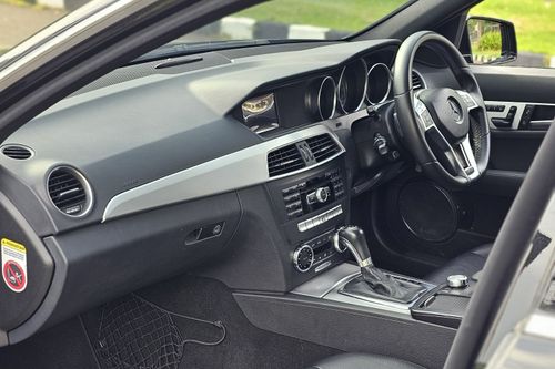 Used 2011 Mercedes Benz C-Class C250