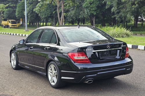 Used 2011 Mercedes Benz C-Class C250
