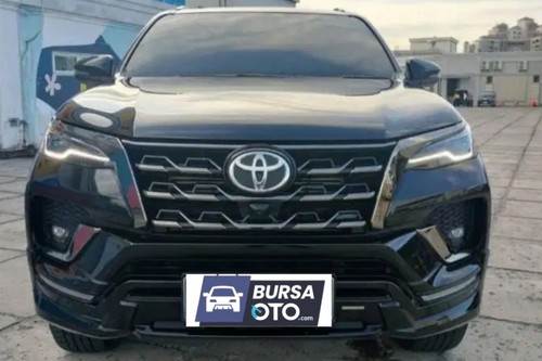 Used 2022 Toyota Fortuner 2.8 VRZ 4x4 AT GR Sport
