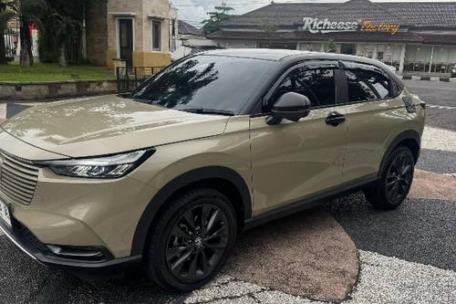 2024 Honda HRV SE 1.5L AT tua
