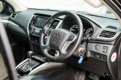 Beli mobil bekas