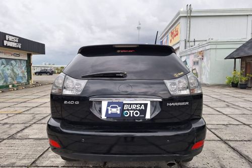 Old 2011 Toyota Harrier 2.4 G L-Premium