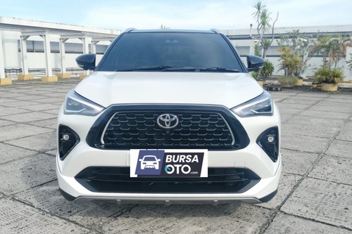 2023 Toyota Yaris Cross 1.5 S HV CVT With GR Parts Aero Package bekas