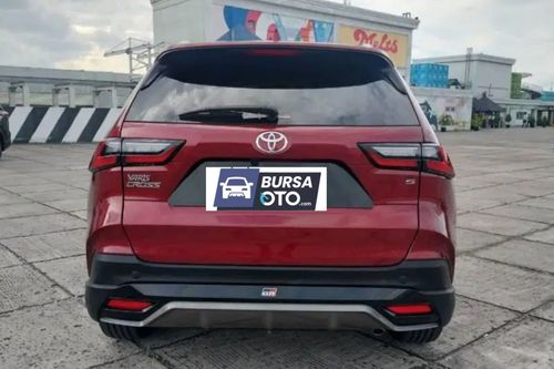 Dijual 2023 Toyota Yaris Cross 1.5 S CVT With GR Parts Aero Package bekas