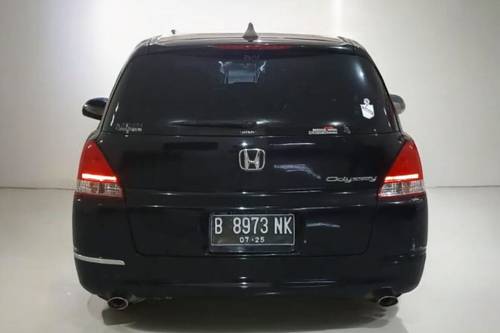 2005 Honda Odyssey Absolute 2.4L AT bekas