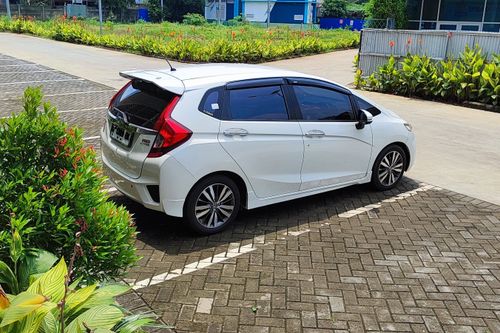 Beli mobil bekas