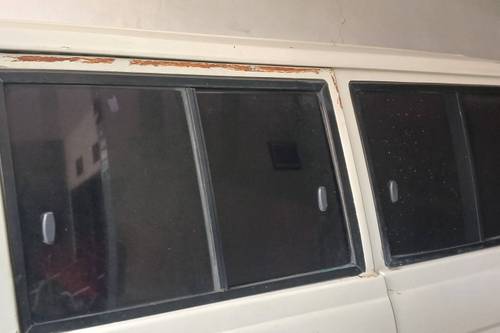 2000 Toyota Kijang Innova 1.5L MPV Minivans bekas