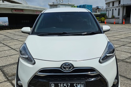 2017 Toyota Sienta 1.5L Q AT bekas
