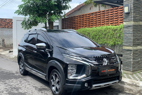 2021 Mitsubishi Xpander Cross  1.5L Cross AT bekas