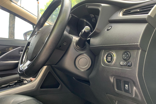 2019 Nissan Livina VL AT tua