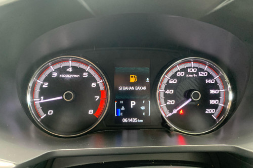 2019 Nissan Livina VL AT tua