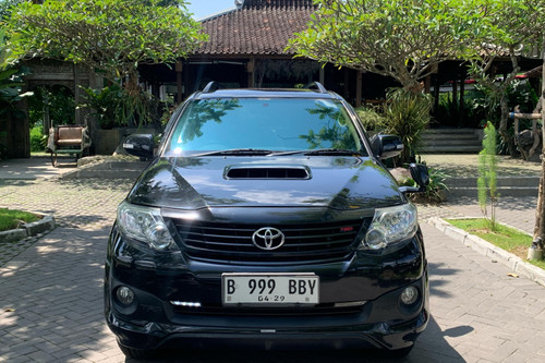 2014 Toyota Fortuner  2.5L G VNT TRD Diesel AT bekas