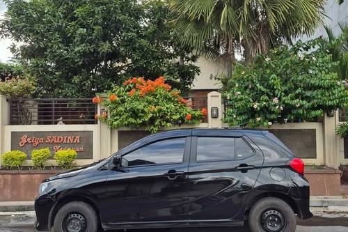 2023 Daihatsu Ayla 1.0L M MT bekas