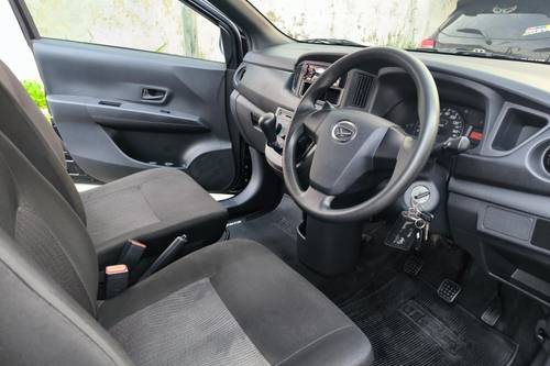 Dijual 2022 Daihatsu Sigra 1.0 D MT bekas