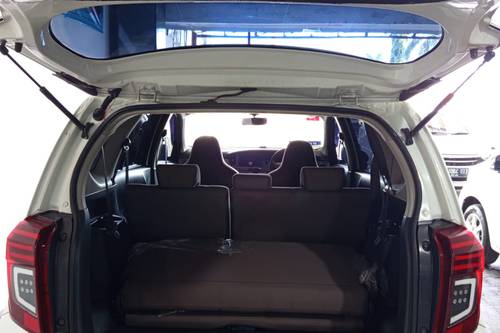 Beli mobil bekas