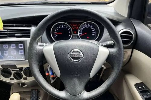 Second hand 2016 Nissan Grand Livina 1.5 XV CVT 