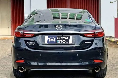Old 2022 Mazda 6 Elite Sedan