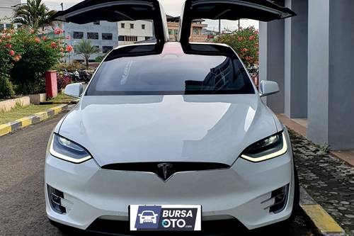 2020 Tesla Model X Long Range bekas