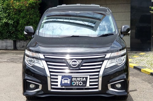2014 Nissan Elgrand 2.5L HWS bekas