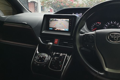 2020 Toyota Voxy 2.0L AT tua