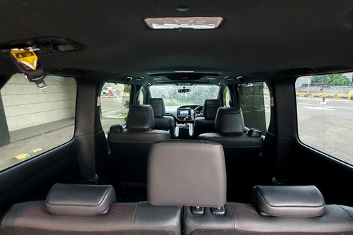 2020 Toyota Voxy 2.0L AT bekas