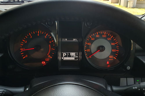 2024 Suzuki Jimny Two Tone AT bekas