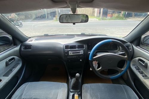1992 Toyota Corolla (1991-1995) 1.6 SEG GREAT MT SDN bekas