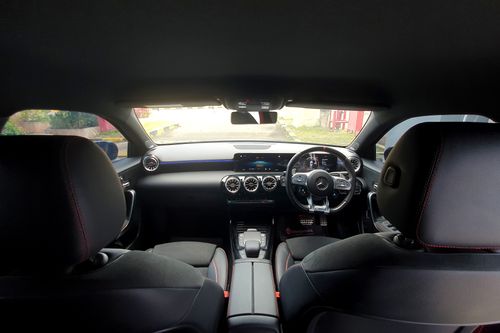 2022 Mercedes Benz AMG A35 2.0L bekas