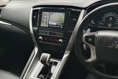 2022 Mitsubishi Pajero Sport Dakar Ultimate AT 4x4 bekas