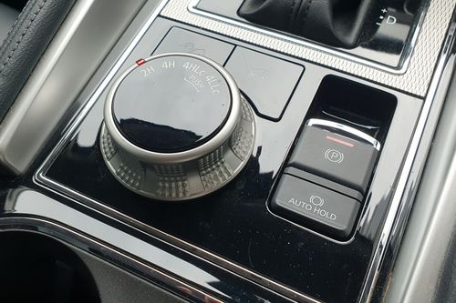 2022 Mitsubishi Pajero Sport Dakar Ultimate AT 4x4 bekas