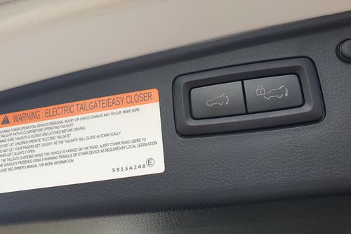 2022 Mitsubishi Pajero Sport Dakar Ultimate AT 4x4 bekas