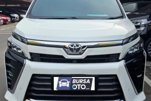 2018 Toyota Voxy 2.0L AT
