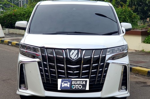2018 Toyota Alphard Vellfire 2.5 SC FULL OPTION bekas