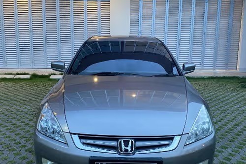 2005 Honda Accord 2.4L AT bekas