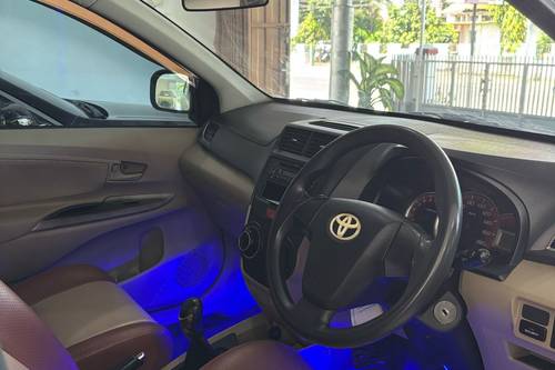 2014 Toyota Avanza 1.3 G MT tua