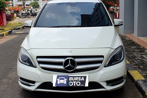 2014 Mercedes Benz B-Class  B 200 Sport bekas