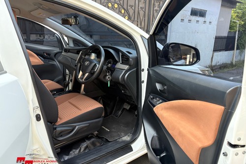 Beli mobil bekas