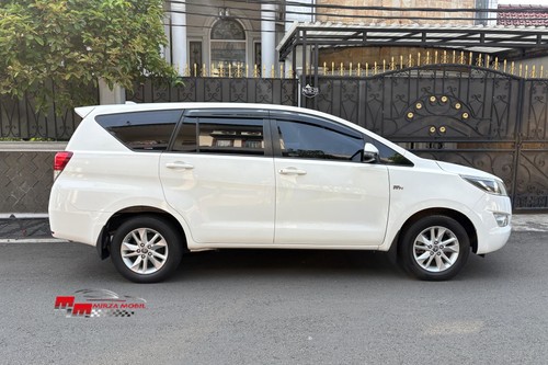 Beli mobil bekas