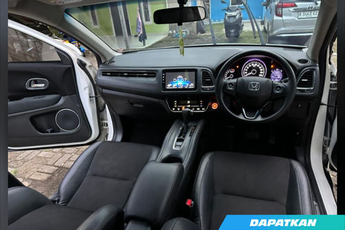 Dijual 2021 Honda HRV 1.5L E CVT bekas