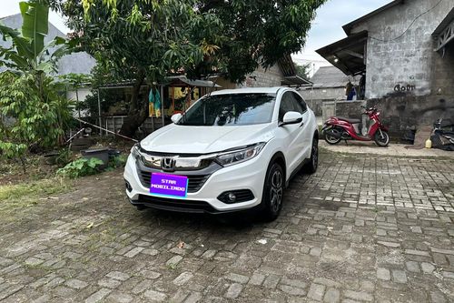 2021 Honda HRV 1.5L E CVT bekas