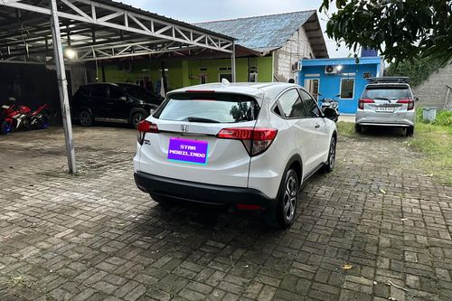 Dijual 2021 Honda HRV 1.5L E CVT bekas