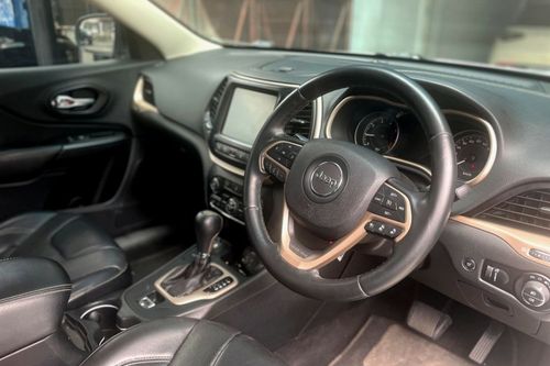 2014 Jeep Cherokee Limited tua