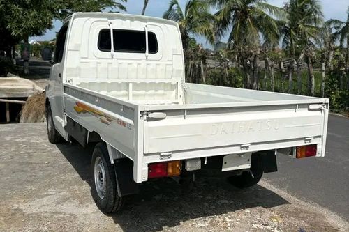 Dijual 2022 Daihatsu Gran Max PU AC PS BOX 1.5 RD FH bekas
